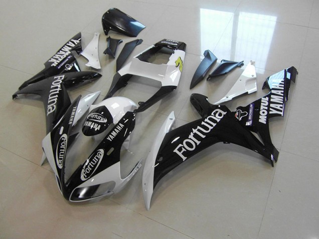 Yamaha R1 02-03 Verkleidung - Schwarz Silber Fabrik Yamaha R1 02-03 Verkleidung - Schwarz Silber Fabrik