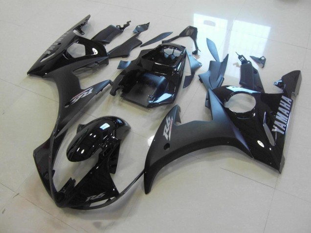 Yamaha R6 03-05 Verkleidungen - Matt Schwarz Glänzend Schwarz Fabrik Yamaha R6 03-05 Verkleidungen - Matt Schwarz Glänzend Schwarz Fabrik