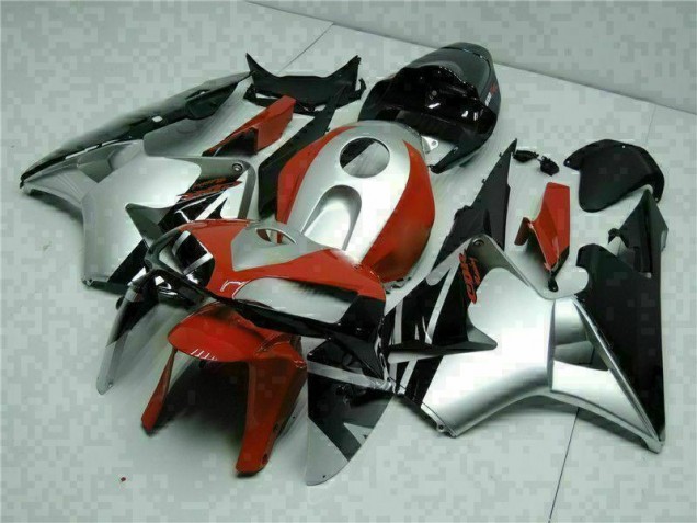 Honda CBR 600 RR 05-06 Verkleidungen - Schwarz Silber Rot Fabrik Honda CBR 600 RR 05-06 Verkleidungen - Schwarz Silber Rot Fabrik
