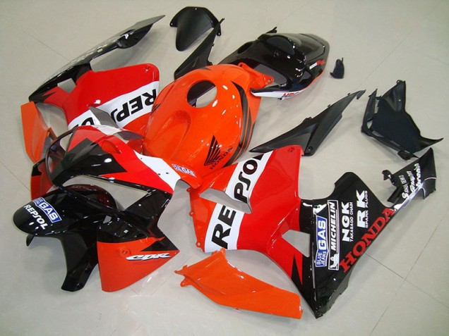 Honda CBR 600 RR 05-06 Verkleidungen & Plastik - Repsol Fabrik Honda CBR 600 RR 05-06 Verkleidungen & Plastik - Repsol Fabrik