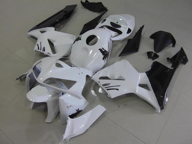 Honda CBR 600 RR 05-06 Verkleidungen - Weiß mit Besonders Aufkleber Fabrik Honda CBR 600 RR 05-06 Verkleidungen - Weiß mit Besonders Aufkleber Fabrik
