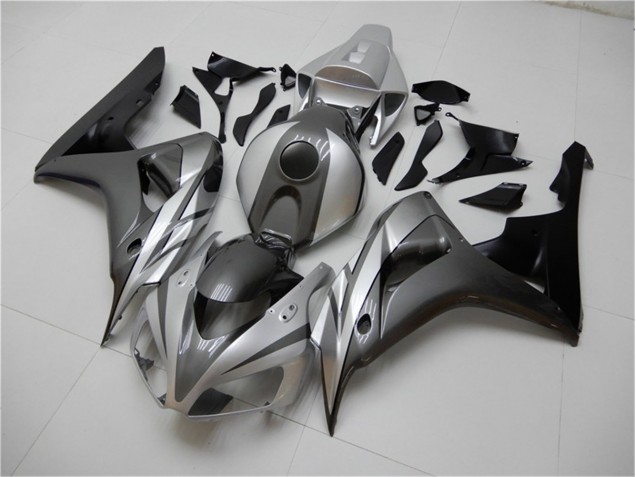 Honda CBR 1000 RR 06-07 Verkleidungen - Schwarz Silber Grau Fabrik Honda CBR 1000 RR 06-07 Verkleidungen - Schwarz Silber Grau Fabrik