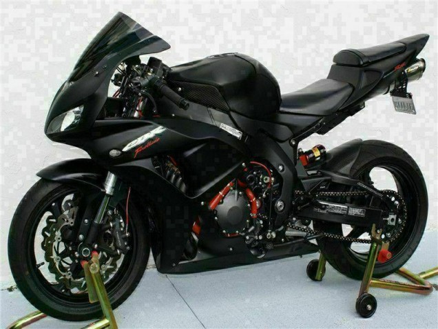 Honda CBR 1000 RR 06-07 Verkleidungen & Plastik - Schwarz Fabrik Honda CBR 1000 RR 06-07 Verkleidungen & Plastik - Schwarz Fabrik