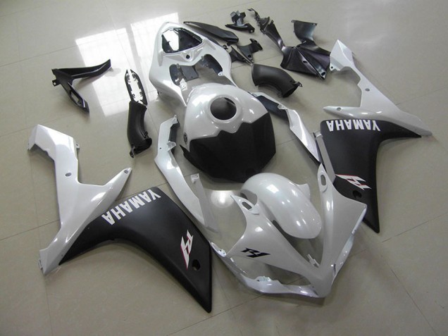Yamaha R1 07-08 Verkleidungen - Perl Weiß Matt Schwarz Fabrik Yamaha R1 07-08 Verkleidungen - Perl Weiß Matt Schwarz Fabrik