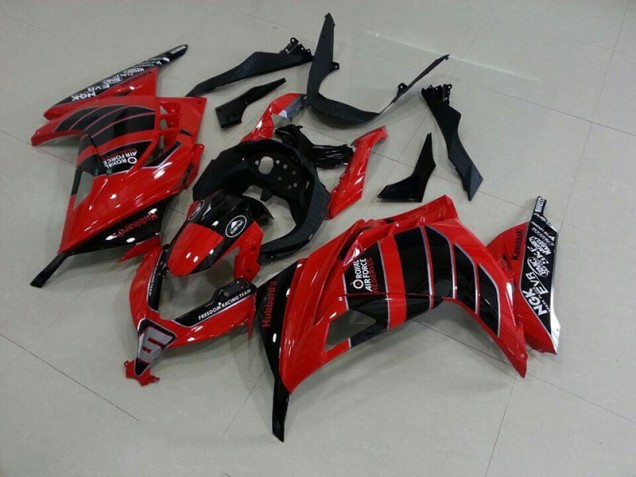 Kawasaki ZX 300R 13-16 Verkleidungen - Rot Schwarz Airfore Fabrik Kawasaki ZX 300R 13-16 Verkleidungen - Rot Schwarz Airfore Fabrik