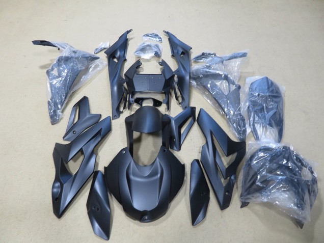 BMW S1000R 17-18 Verkleidungen - Schwarz Fabrik BMW S1000R 17-18 Verkleidungen - Schwarz Fabrik